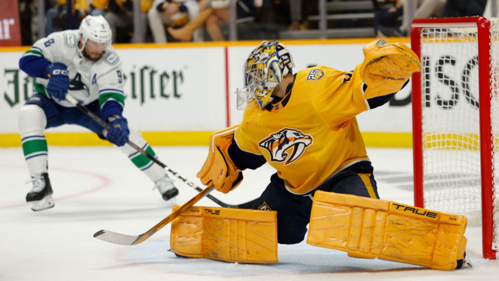 Preds Close To Eight Way Deal With Juuse Saros Dose Ca